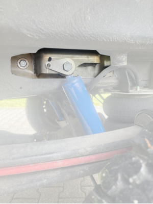 verstaerkung-daempferaufnahme-sprinter-scaled_kopie